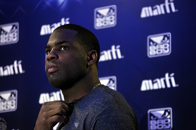 脱颖而出 脱颖而出